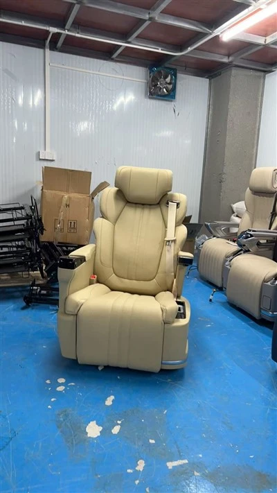 Căpitanul Seat pentru Van